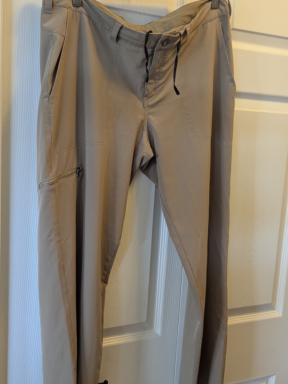 Patagonia Women's Cargo Pants in Tan